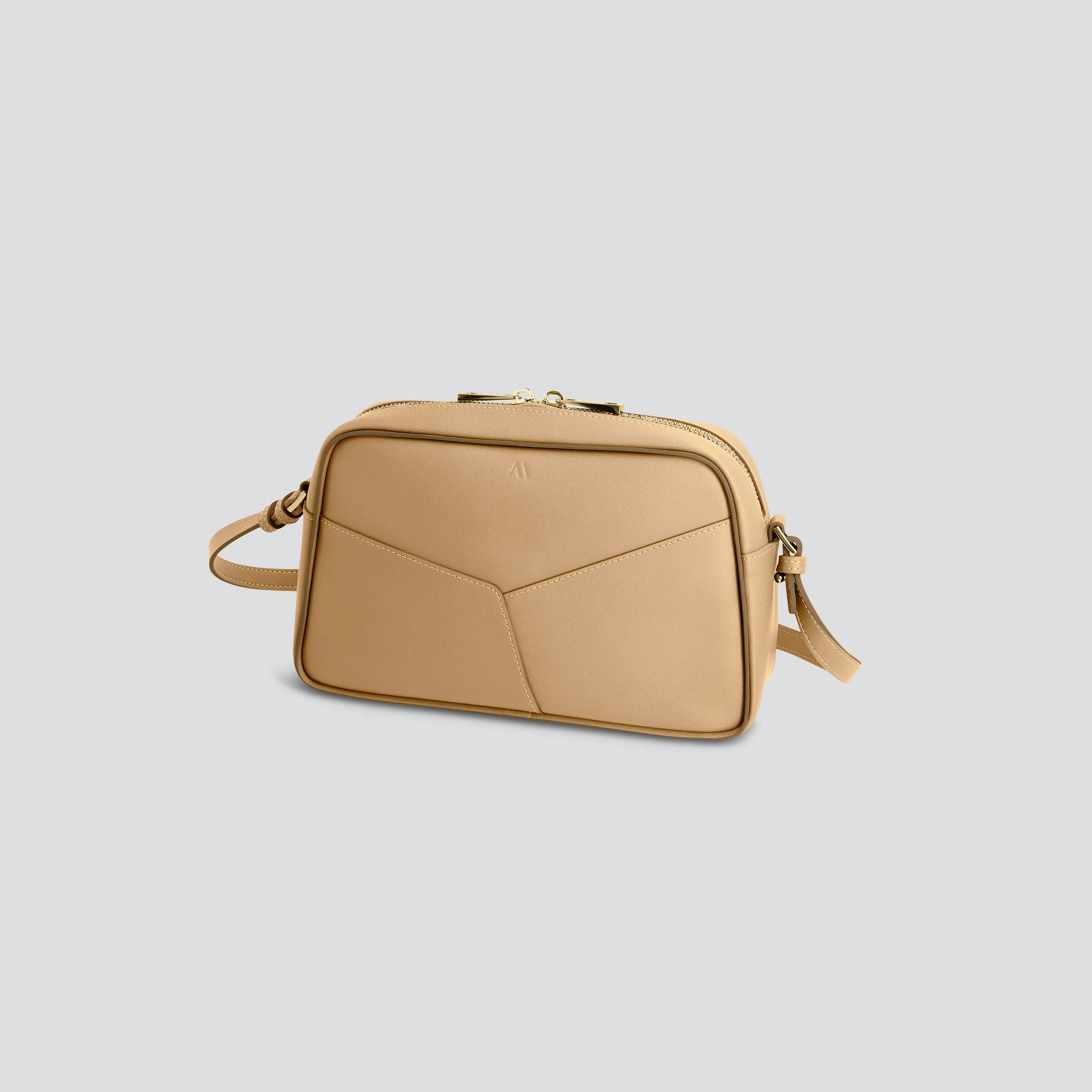 Mini Bowler - nomad camel